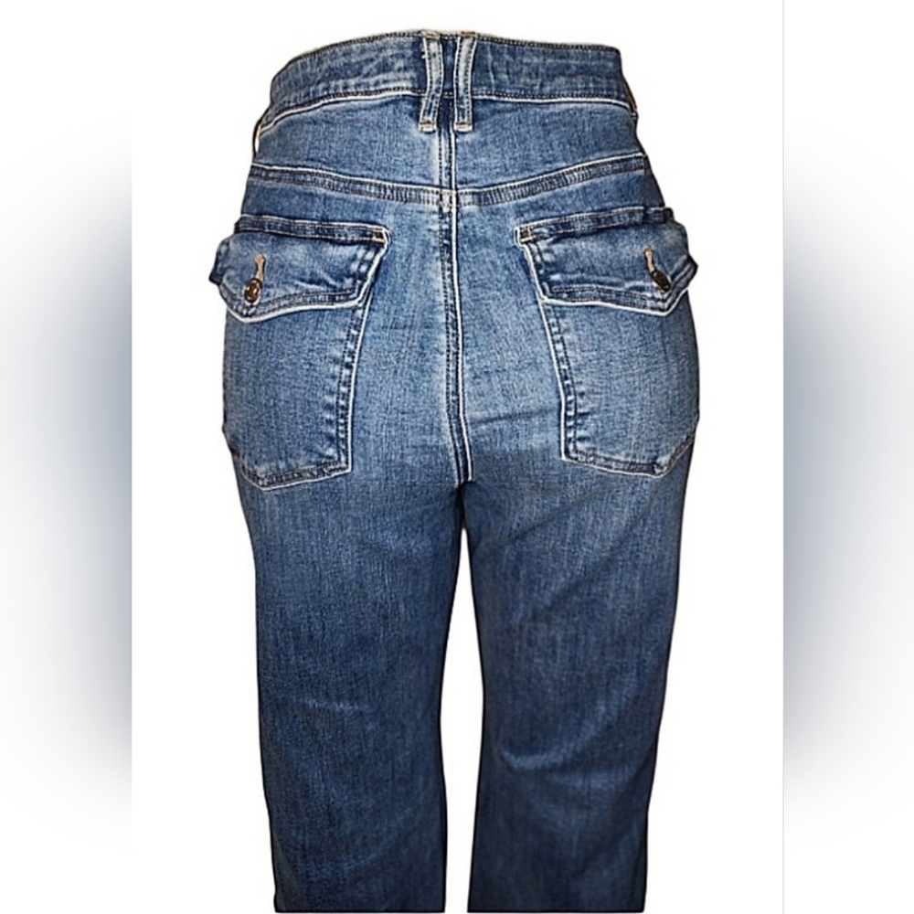 American Eagle Next Level Stretch Low Rise Flare Jeans Medium Wash Size 16 R